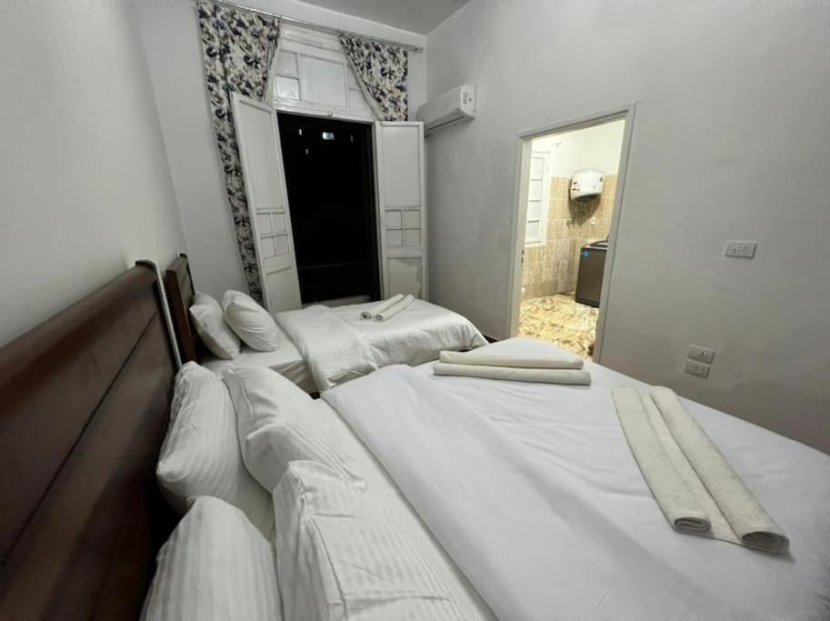 Charming Studio With Italian Architectural Style Каир Экстерьер фото